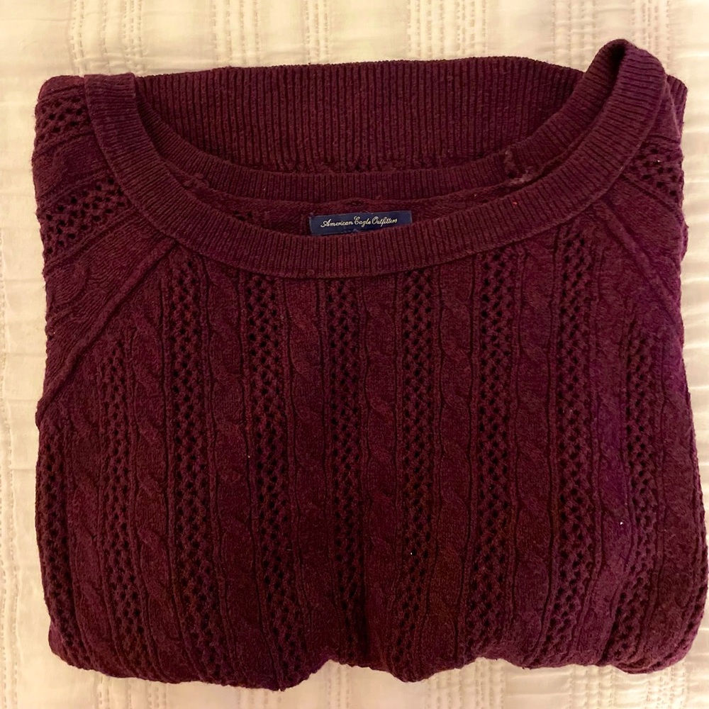 American eagle sweater